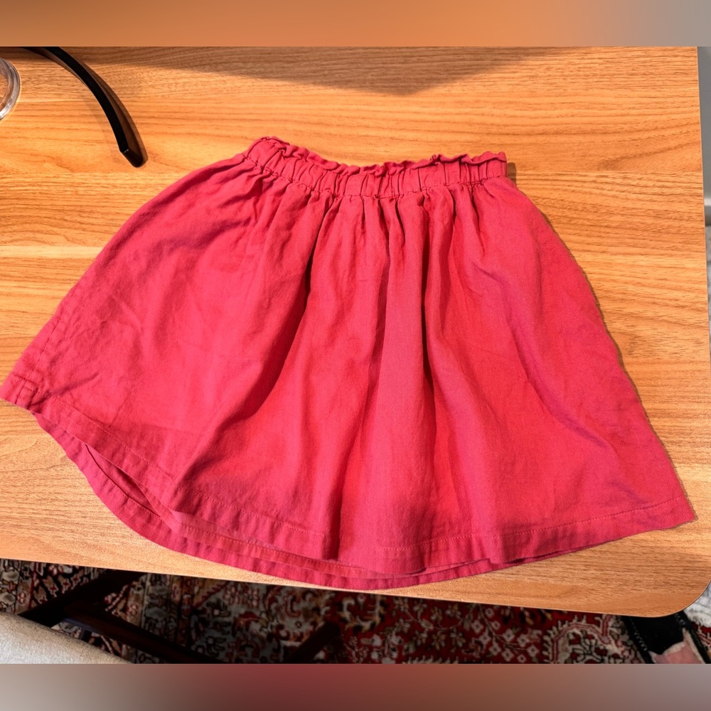 Used Mini Boden puppy embroidered skirt and 2 shirts - Picture 6 of 14